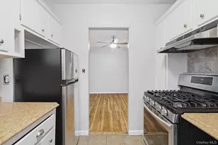 65 Durham Rd, Bronxville, NY 10708 - Photo 6