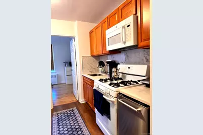 4320 Van Cortlandt Park E #6E, Bronx, NY 10470 - Photo 4