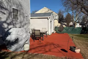 93 Whitman Rd, Yonkers, NY 10710 - Photo 32