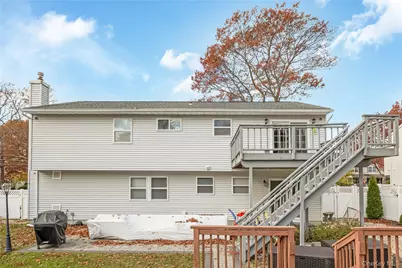 1291 Boston Avenue, Bay Shore, NY 11706 - Photo 26