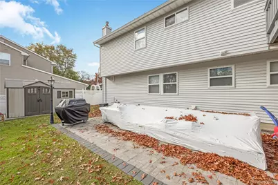 1291 Boston Avenue, Bay Shore, NY 11706 - Photo 28