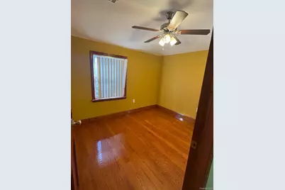 8519 239th Street, Bellerose, NY 11426 - Photo 6