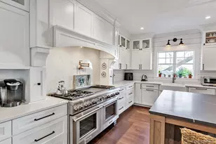 17 Maple Ave, East Moriches, NY 11940 - Photo 16