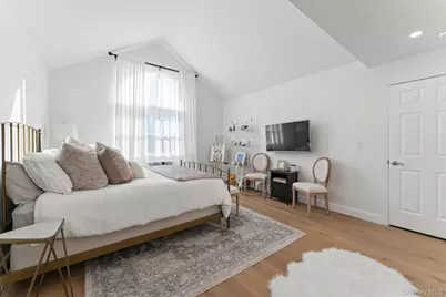 36 Greenridge Avenue #302, White Plains, NY 10605 - Photo 10