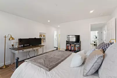 36 Greenridge Avenue #302, White Plains, NY 10605 - Photo 18