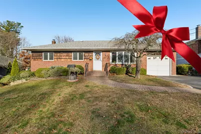 6 Silver Avenue, Huntington Station, NY 11746 - Photo 1