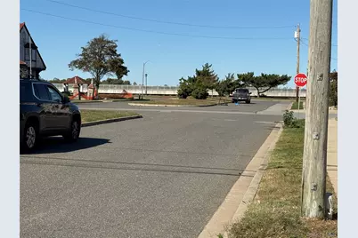 610 Laurelton Boulevard #1, Long Beach, NY 11561 - Photo 2