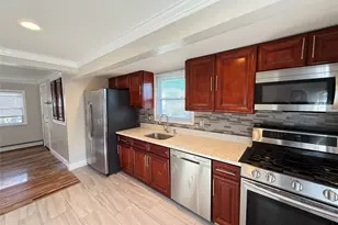 610 Laurelton Blvd, Long Beach, NY 11561 - Photo 8