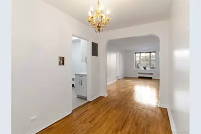 76-10 34th Avenue #1O, Jackson Heights, NY 11372 - Photo 2