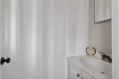 11 Pennsylvania Avenue, Monroe, NY 10950 - Photo 14