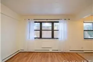 61-36 233rd St, Bayside, NY 11364 - Photo 6
