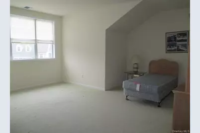 177 Melody Court, Eastport, NY 11941 - Photo 10