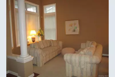 177 Melody Court, Brookhaven, NY 11941 - Photo 8