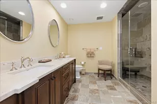 99 S Park Ave, Rockville Centre, NY 11570 - Photo 14