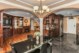 4 Laurette Ln, Freeport, NY 11520 - Photo 14