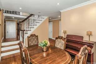 4 Laurette Ln, Freeport, NY 11520 - Photo 8