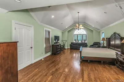 4 Laurette Lane, Freeport, NY 11520 - Photo 20