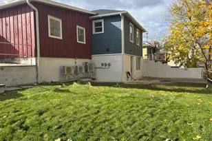 32 Western Ave, Marlboro, NY 12542 - Photo 2