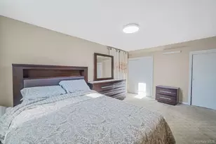 897 Washington Ave, Westbury, NY 11590 - Photo 22