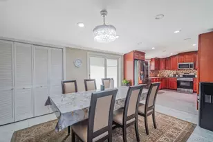 897 Washington Ave, Westbury, NY 11590 - Photo 10