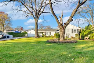 25 45th St, Islip, NY 11751 - Photo 2