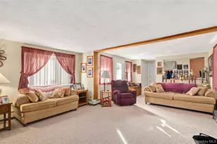 25 45th St, Islip, NY 11751 - Photo 12