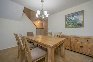 75 Village Green, Bardonia, NY 10954 - Photo 6