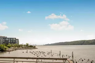 23 Water Grant St, Yonkers, NY 10701 - Photo 32