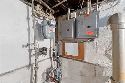 13529 126th Street, Ozone Park, NY 11420 - Photo 24