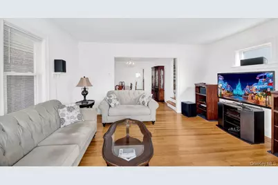 34 King Avenue, Yonkers, NY 10704 - Photo 4