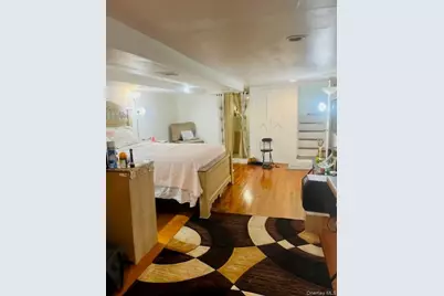 107-35 E Van Wyck Expressway, Jamaica, NY 11435 - Photo 1