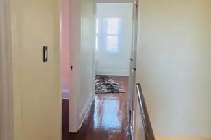 107-35 E Van Wyck Expressway, Jamaica, NY 11435 - Photo 16