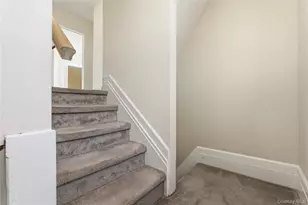 161 Wallace, Freeport, NY 11520 - Photo 18