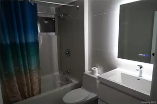 27 Heron Ln, Commack, NY 11725 - Photo 10