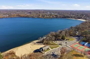 56 Eastview Rd, Ronkonkoma, NY 11779 - Photo 28