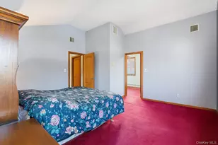 56 Eastview Rd, Ronkonkoma, NY 11779 - Photo 16