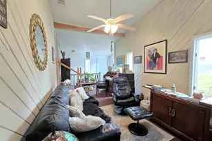 199 Connetquot Ave, East Islip, NY 11730 - Photo 14