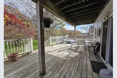 199 Connetquot Avenue, East Islip, NY 11730 - Photo 6