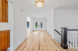 25 Farmington Ln, Melville, NY 11747 - Photo 18