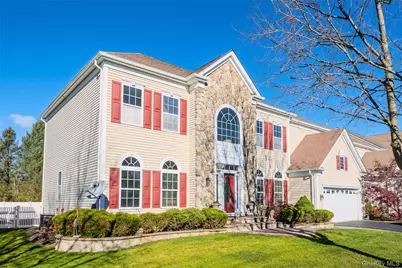 33 Pinehurst Drive, Mount Sinai, NY 11766 - Photo 2