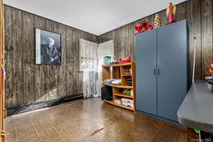 647 Seamans Nck Rd, Seaford, NY 11783 - Photo 10