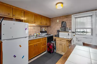 647 Seamans Neck Road, Seaford, NY 11783 - Photo 14