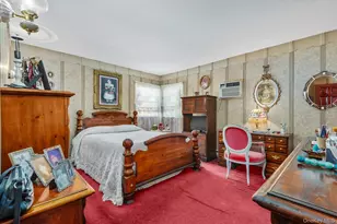 647 Seamans Nck Rd, Seaford, NY 11783 - Photo 8