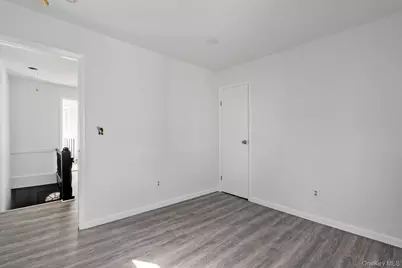 87 Winnikee Avenue, Poughkeepsie, NY 12601 - Photo 14