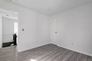 87 Winnikee Ave, Poughkeepsie, NY 12601 - Photo 14