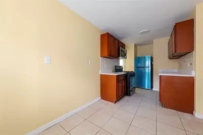 9141 195th Street, Hollis, NY 11423 - Photo 10