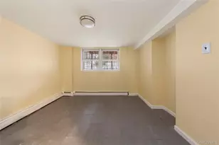 91-41 195th St, Hollis, NY 11423 - Photo 20