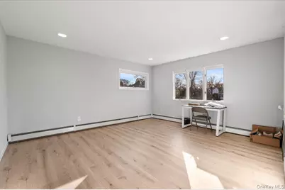 10 Faulkner Lane, Dix Hills, NY 11746 - Photo 26