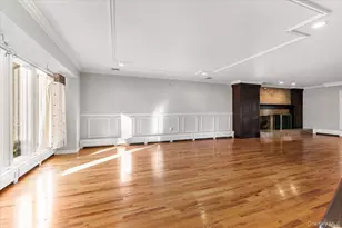 10 Faulkner Ln, Dix Hills, NY 11746 - Photo 14