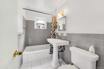 1879 Crompond Road #G-10, Peekskill, NY 10566 - Photo 2